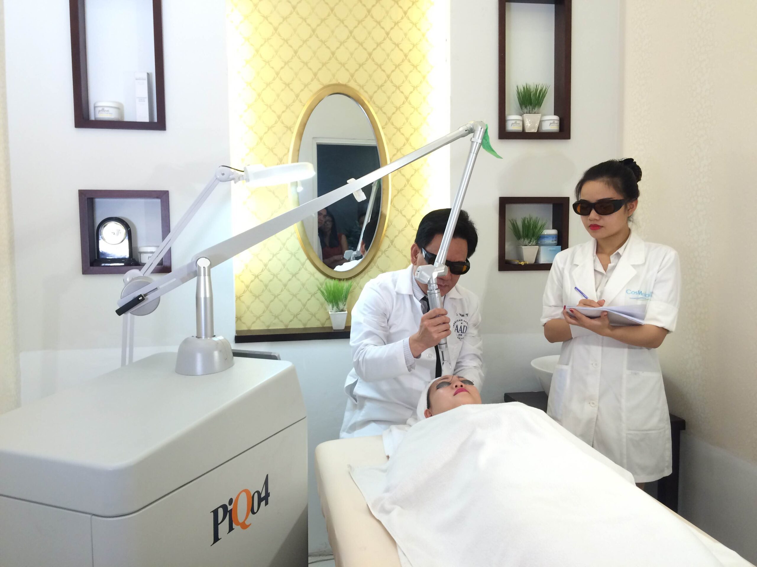 trị nám bằng laser